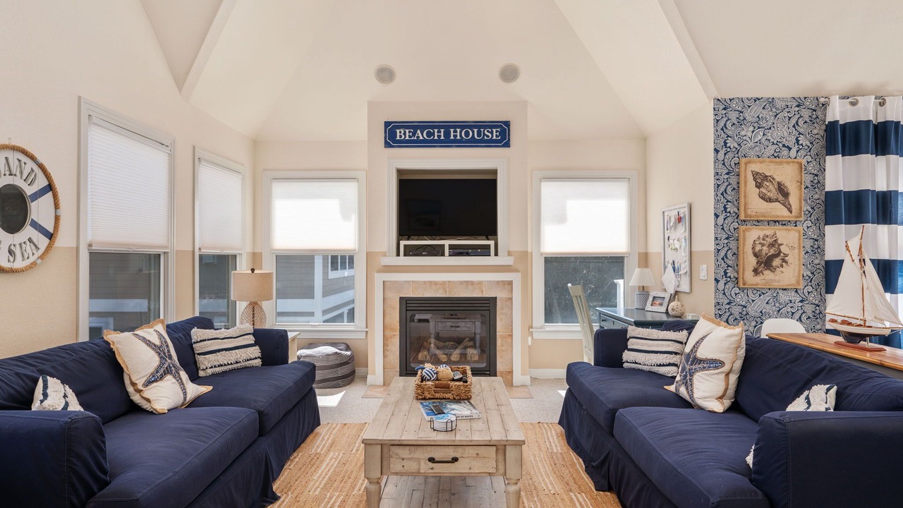 Photo of Livingroom in Corolla
