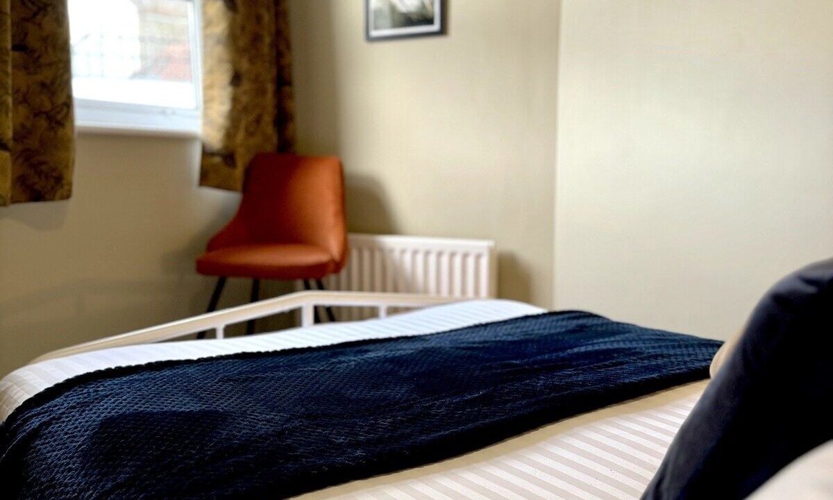 Photo of Bedroom in Southampton