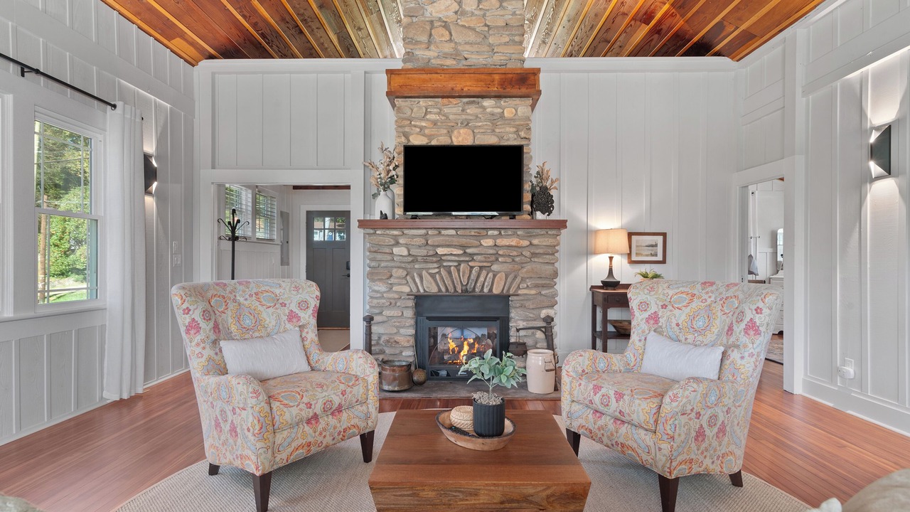 Photo of Livingroom in Lake Junaluska