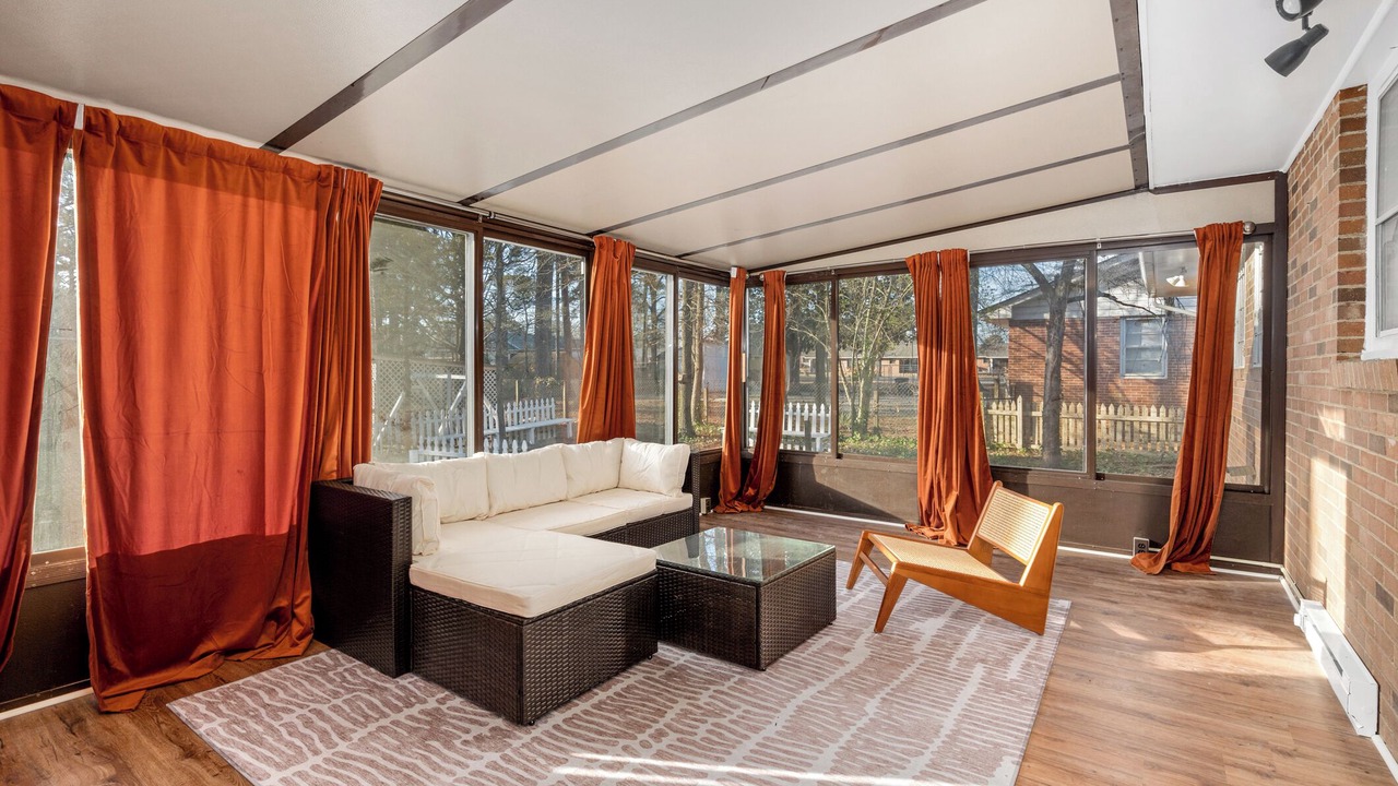 Photo of Livingroom in Rocky Mount