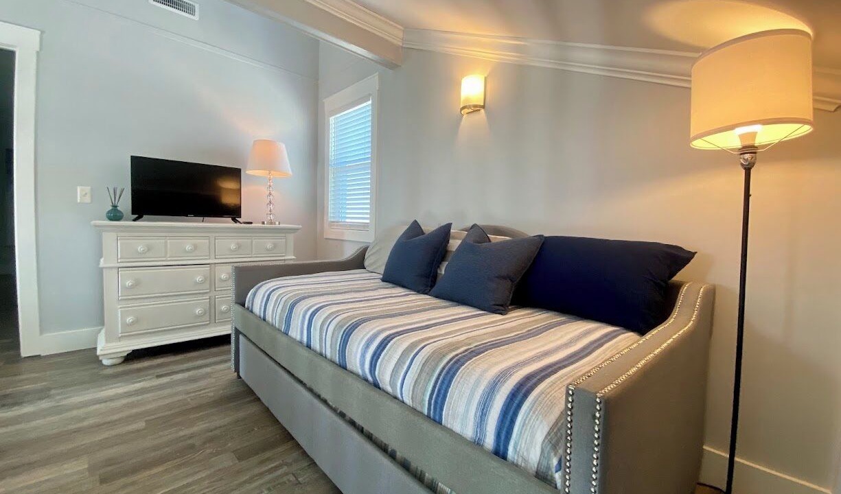 Photo of Bedroom in Ash
