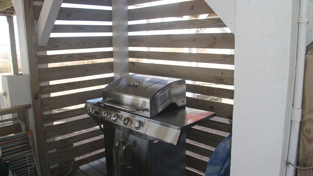 Photo of Outdoor in Ash