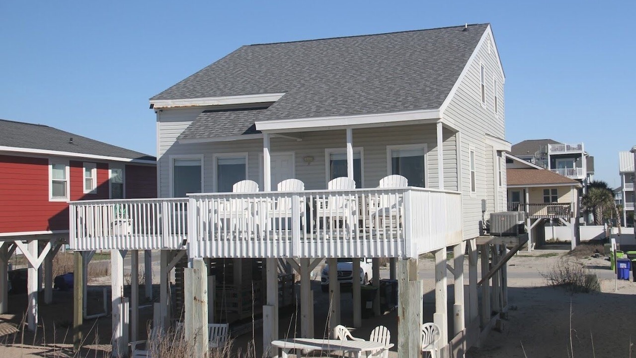 Photo of Outdoor in Ash