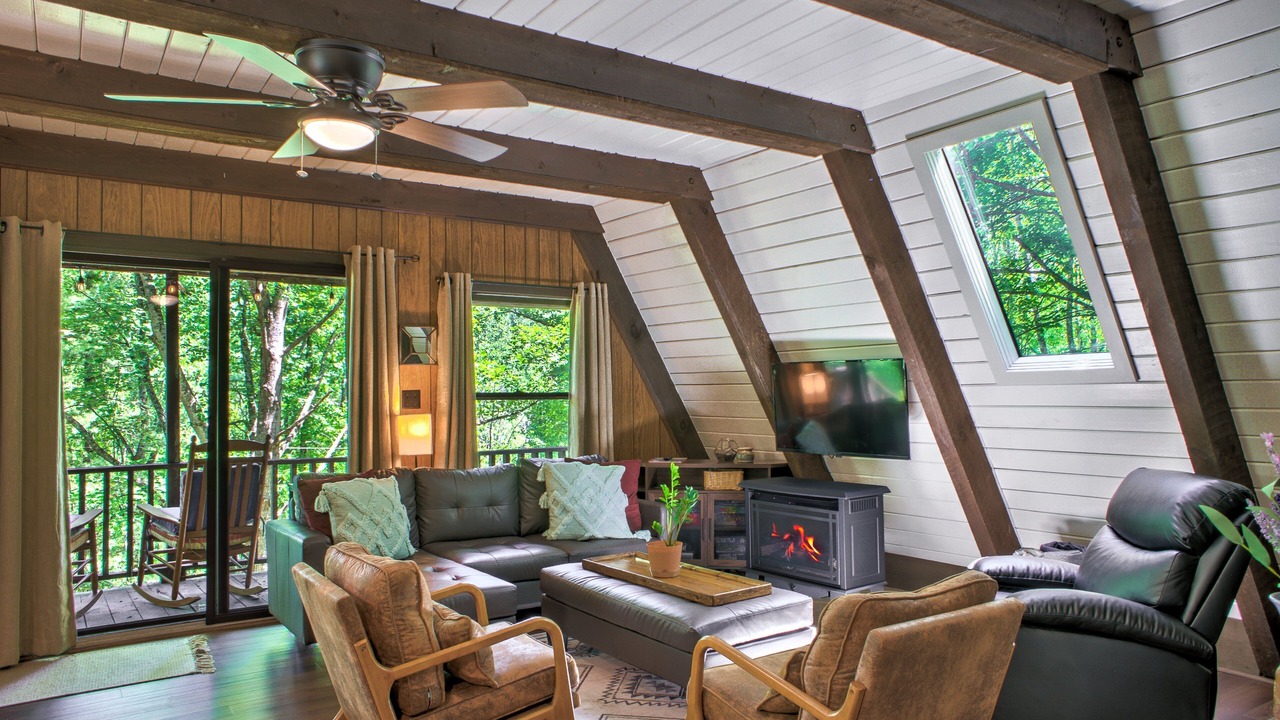 Photo of Livingroom in Burnsville