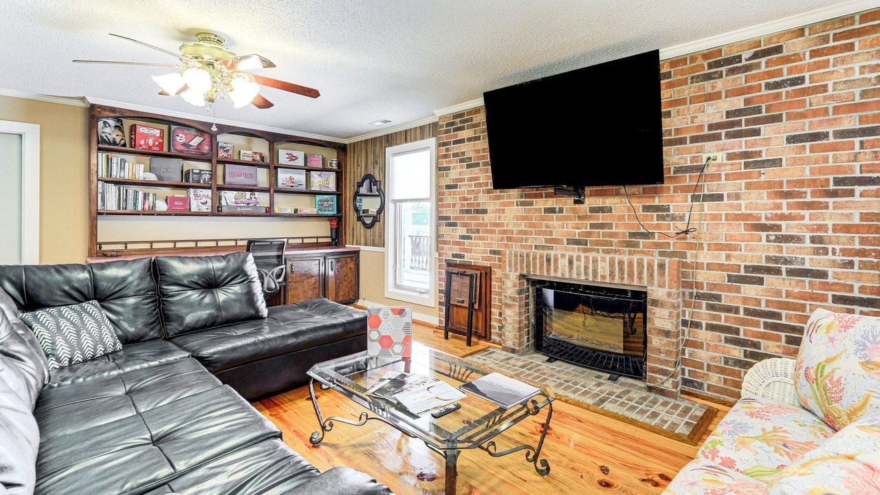 Photo of Livingroom in Oriental