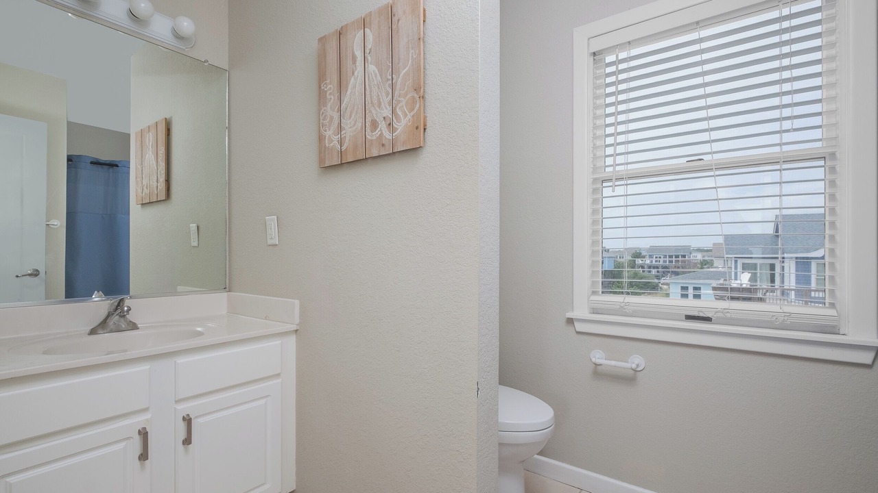 Photo of Bathroom in Ocean Sands