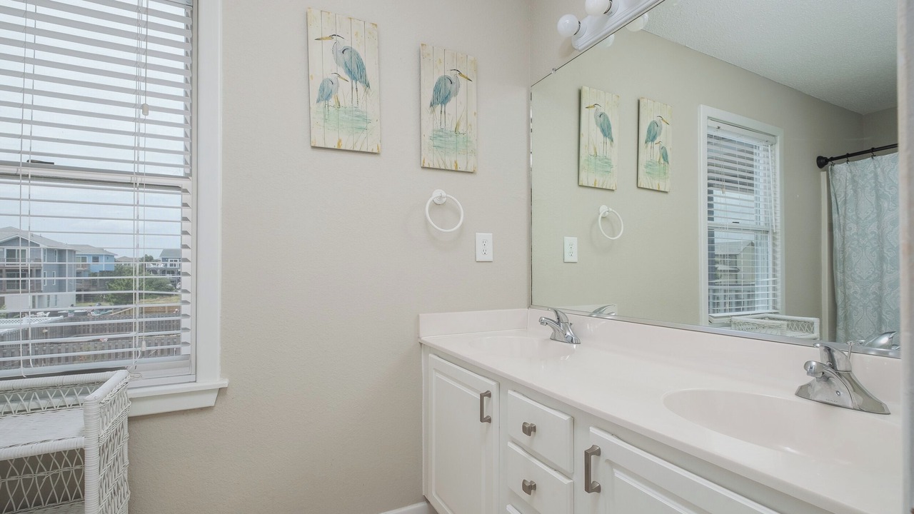 Photo of Bathroom in Ocean Sands
