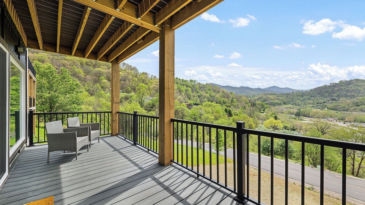 Photo of Outdoor in Waynesville