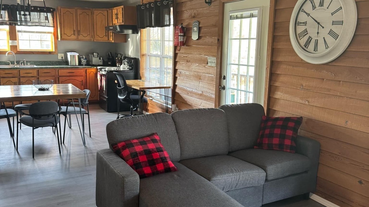 Photo of Livingroom in Pinetown