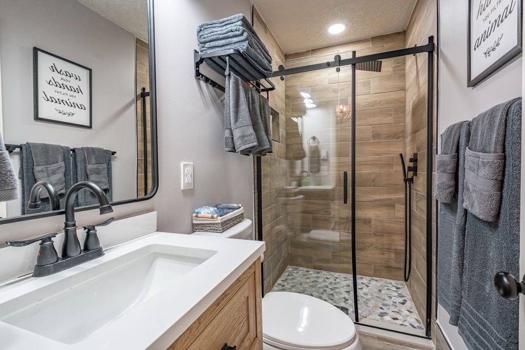 Photo of Bathroom in Charter Hills