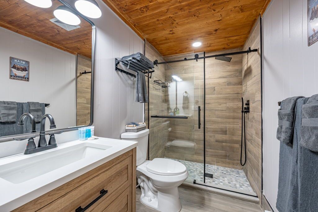 Photo of Bathroom in Charter Hills