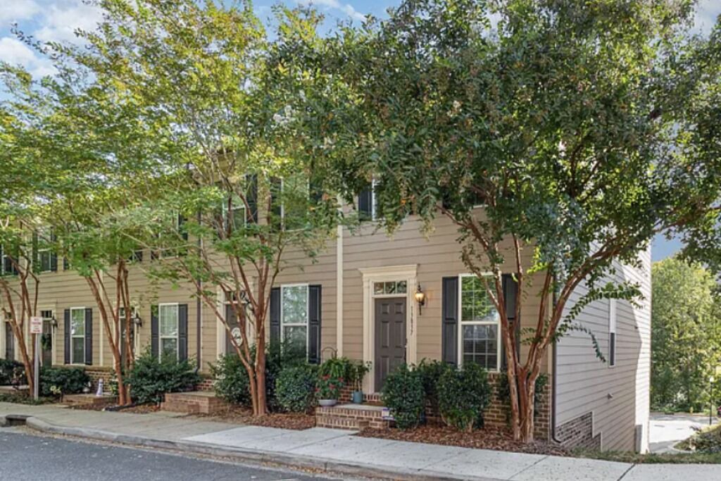 Photo of Outdoor in Huntersville
