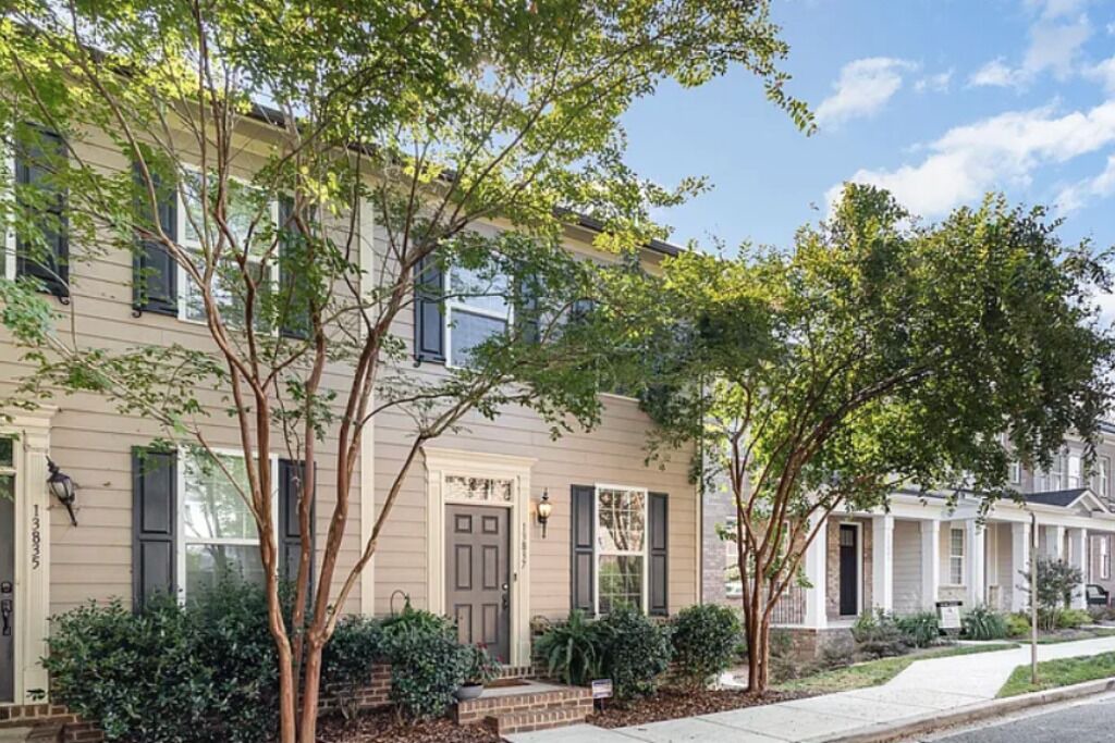 Photo of Outdoor in Huntersville