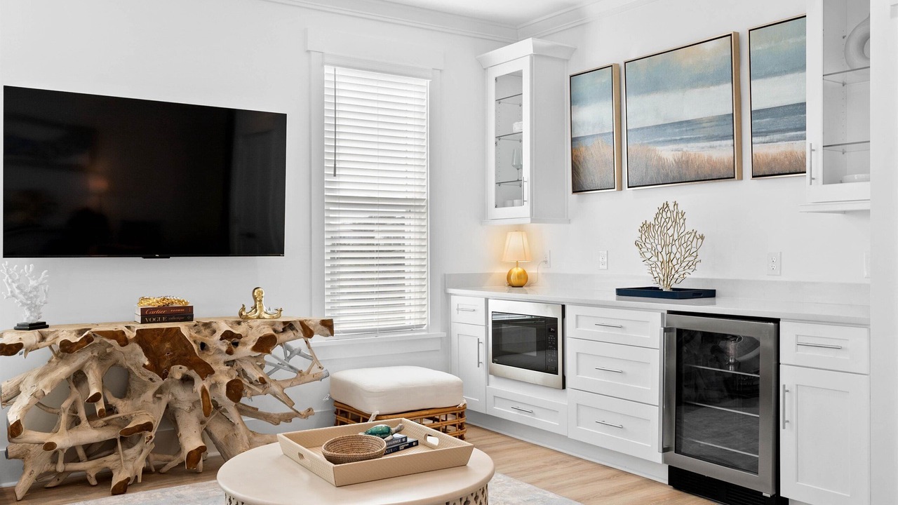 Photo of Livingroom in Ocean Isle Beach