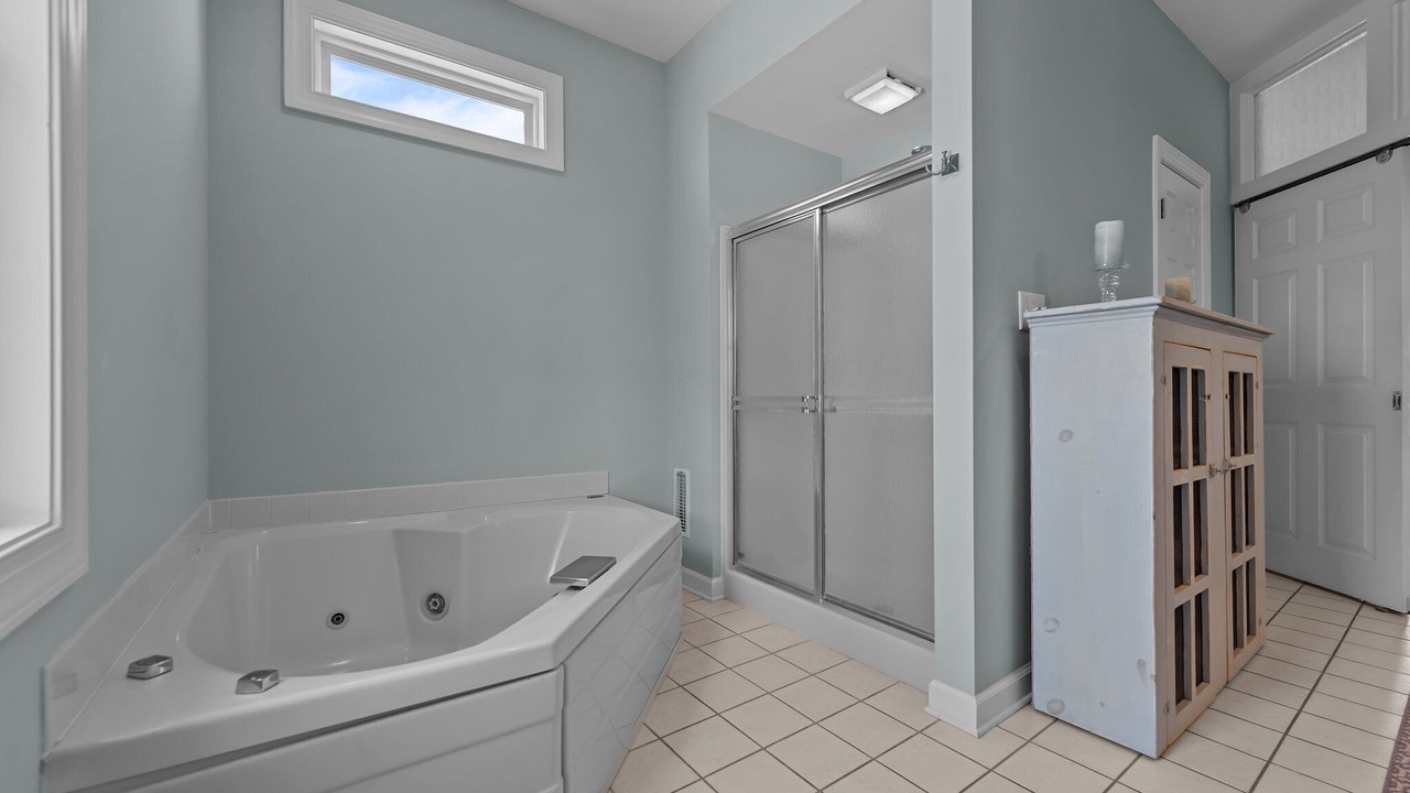 Photo of Bathroom in Village of Stump Sound
