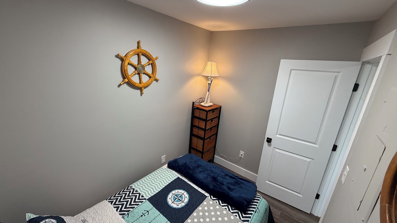 Photo of Bedroom in McCutcheon Field