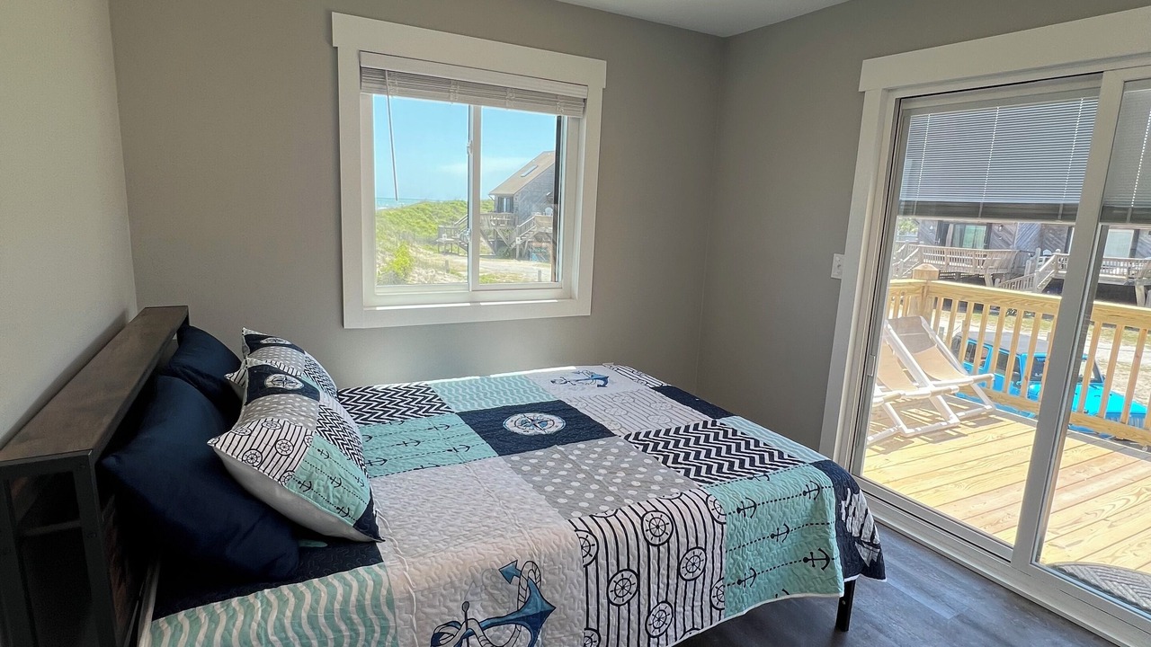 Photo of Bedroom in McCutcheon Field