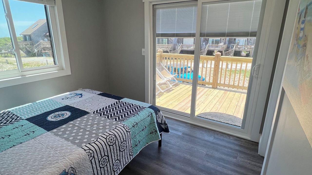 Photo of Bedroom in McCutcheon Field