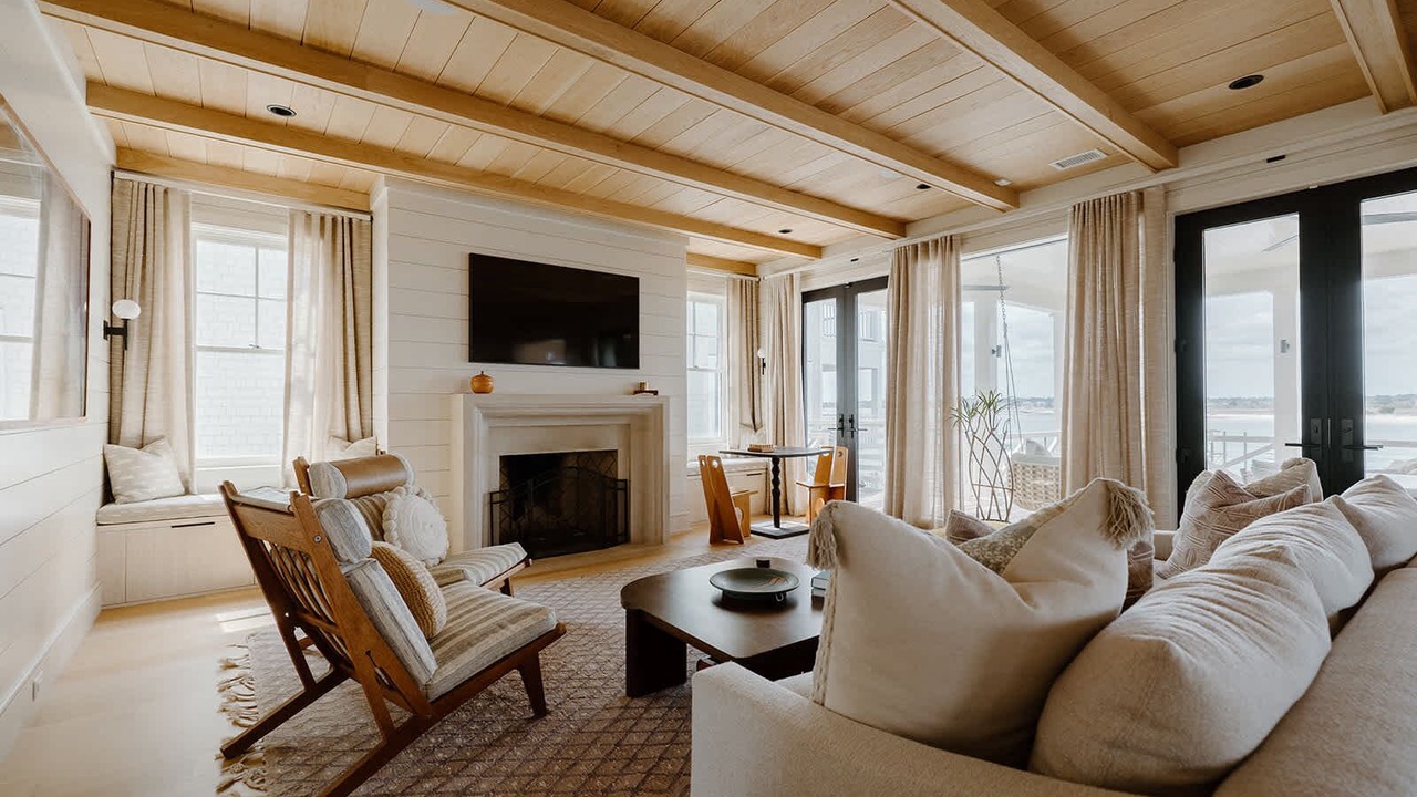 Photo of Livingroom in South End