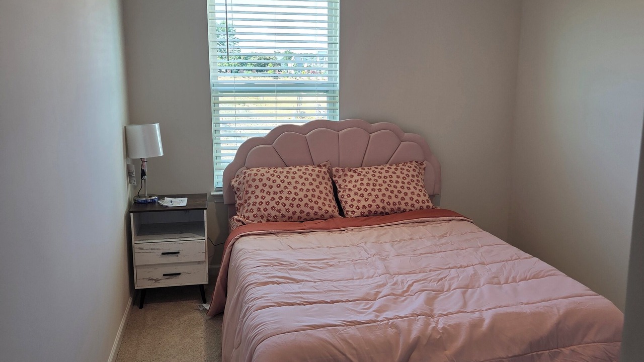 Photo of Bedroom in Rolesville