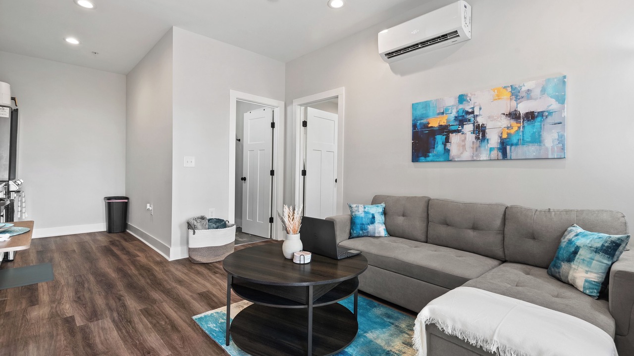 Photo of Livingroom in Rocky Mount