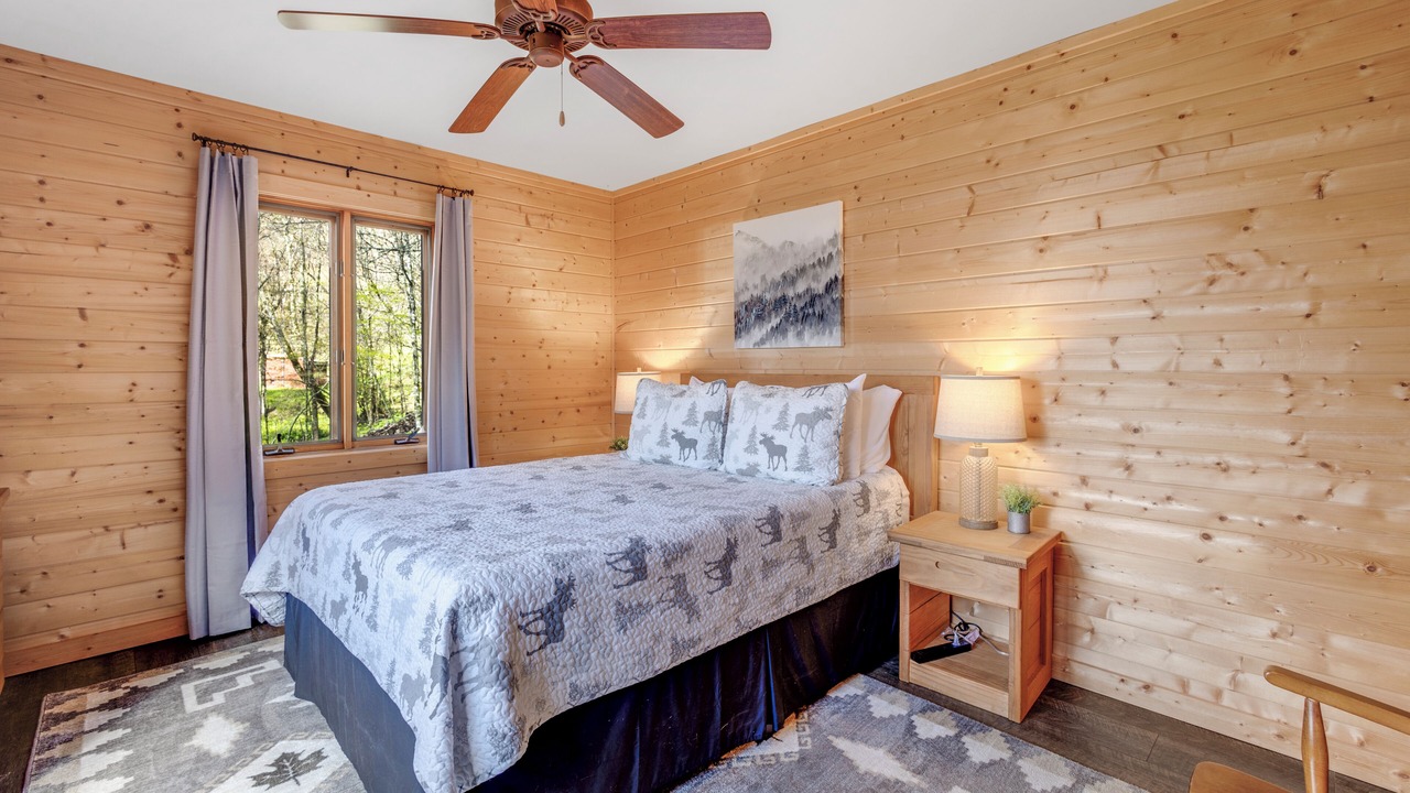 Photo of Bedroom in Wolf Laurel