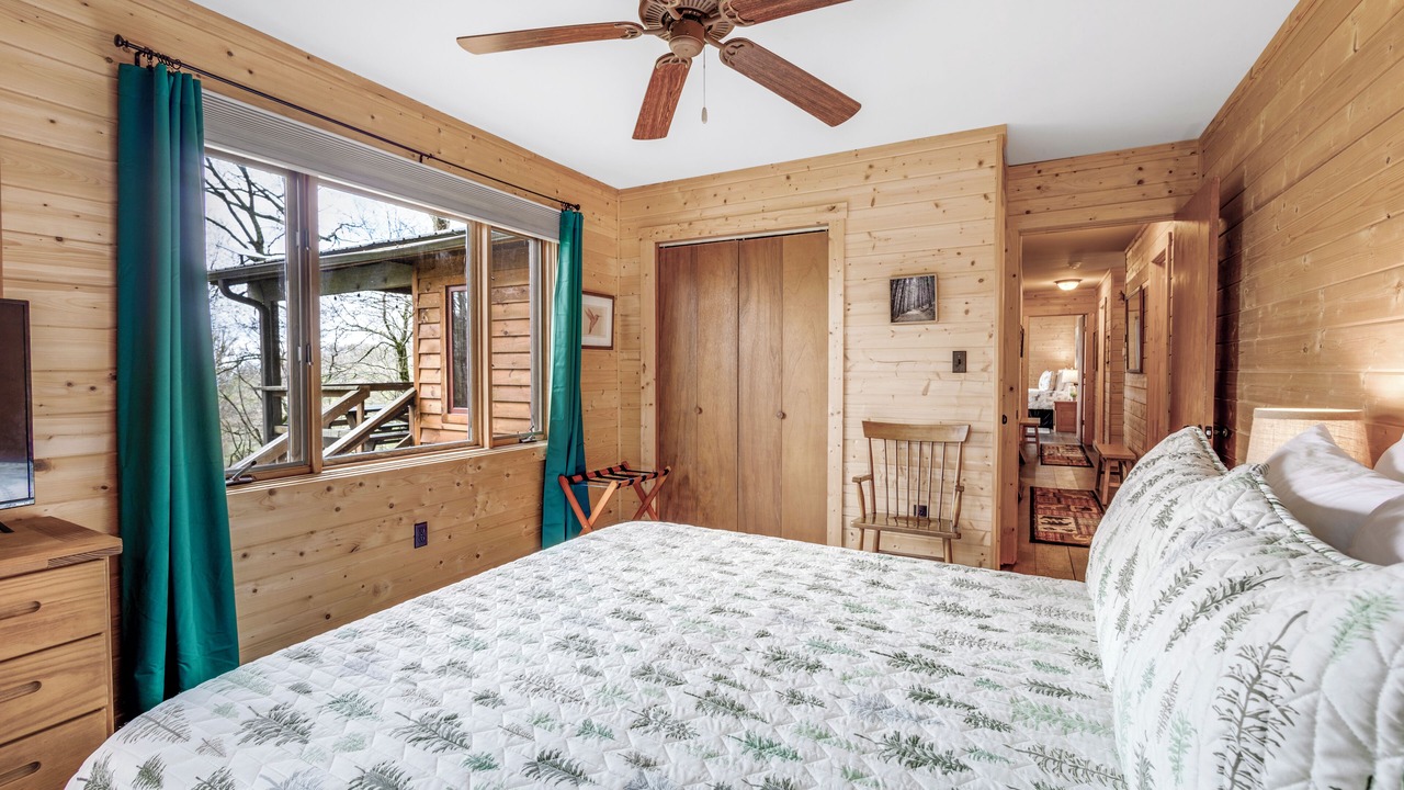 Photo of Bedroom in Wolf Laurel