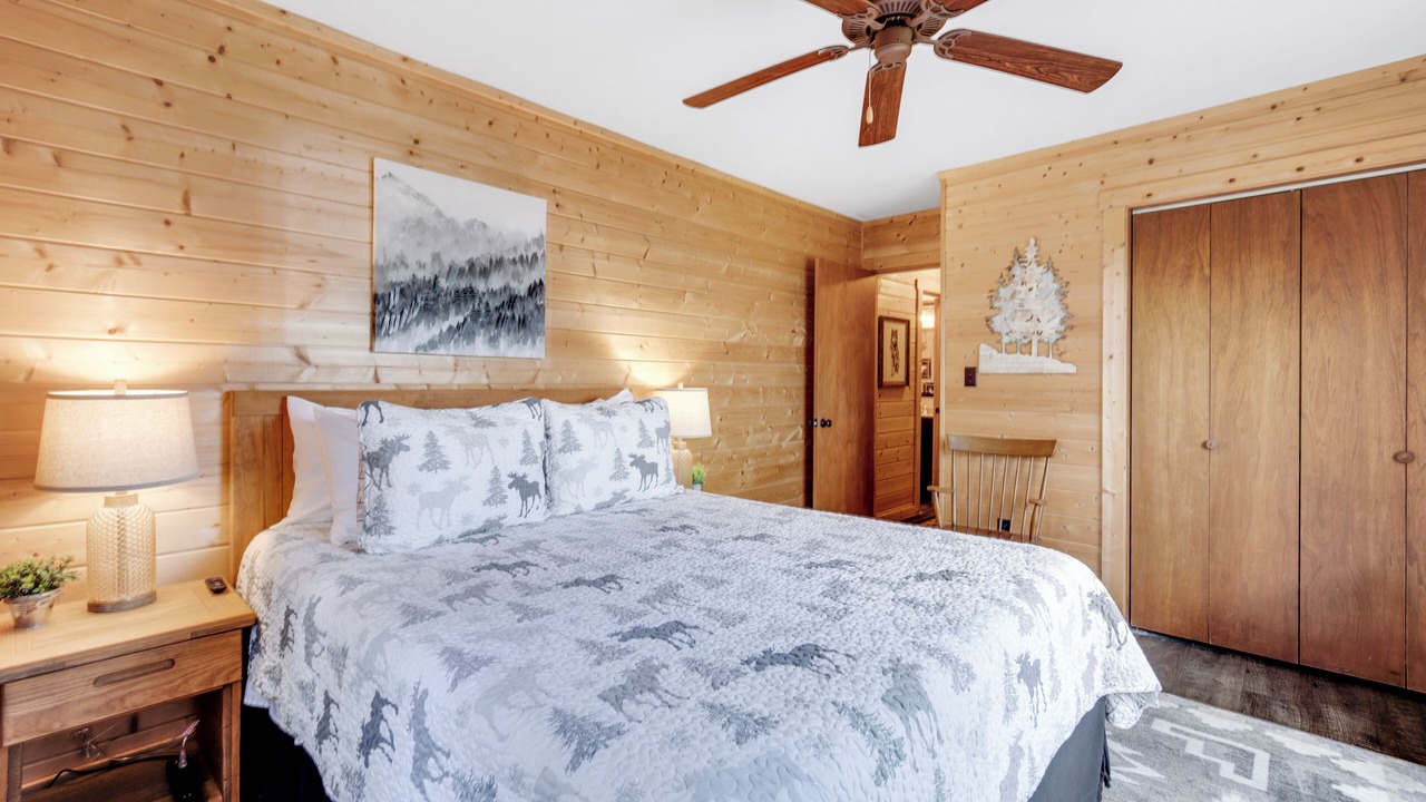 Photo of Bedroom in Wolf Laurel
