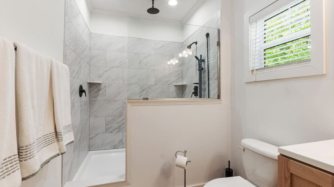 Photo of Bathroom in Carthage