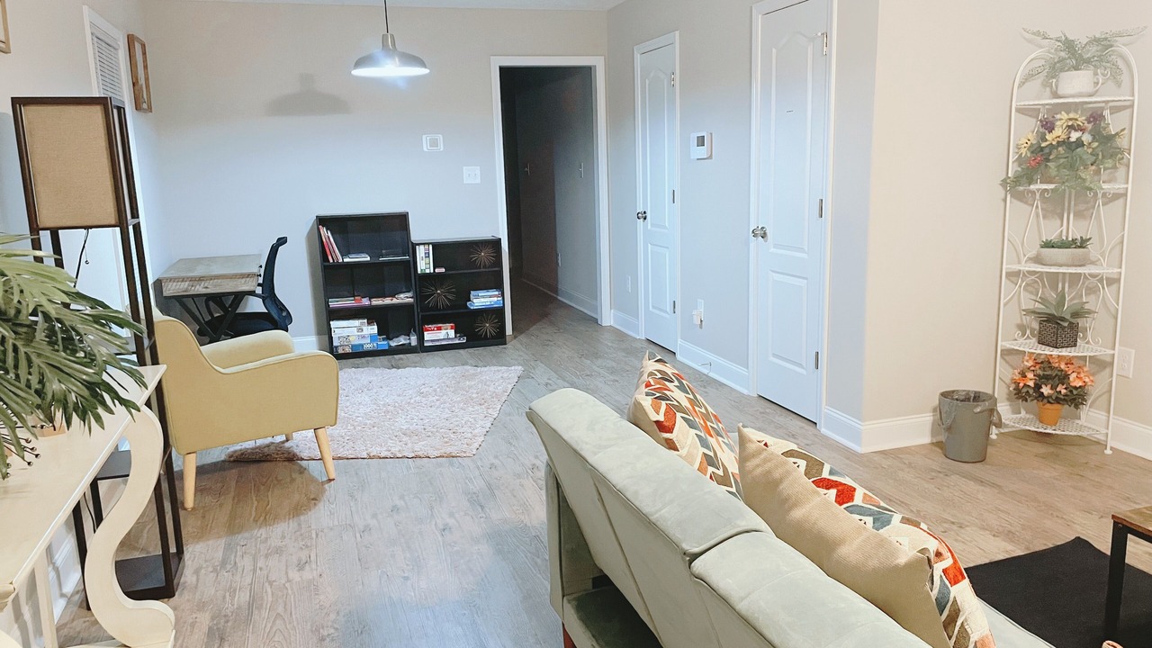 Photo of Livingroom in Terry Sanford