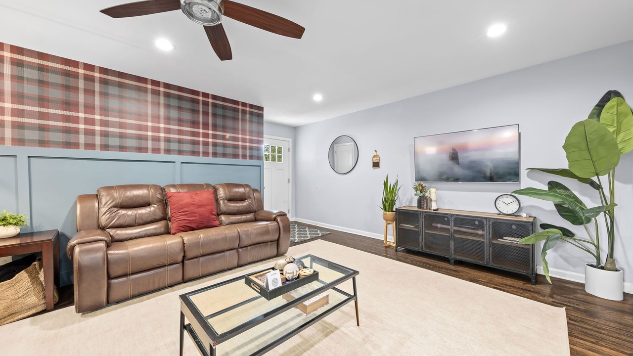 Photo of Livingroom in Charlotte