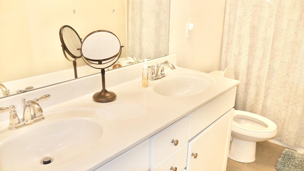 Photo of Bathroom in Mount Mourne