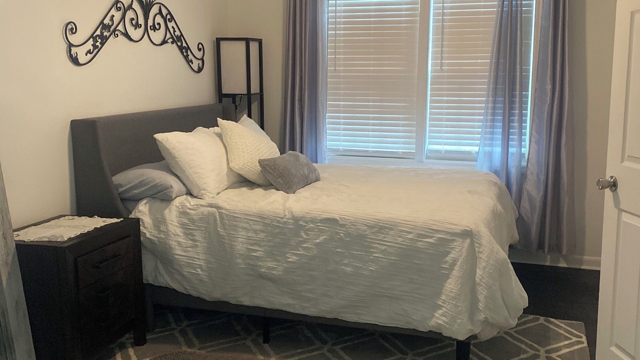 Photo of Bedroom in Pembroke