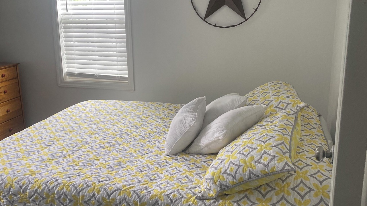 Photo of Bedroom in Pembroke