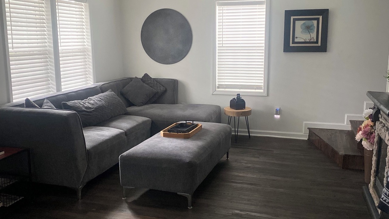 Photo of Livingroom in Pembroke