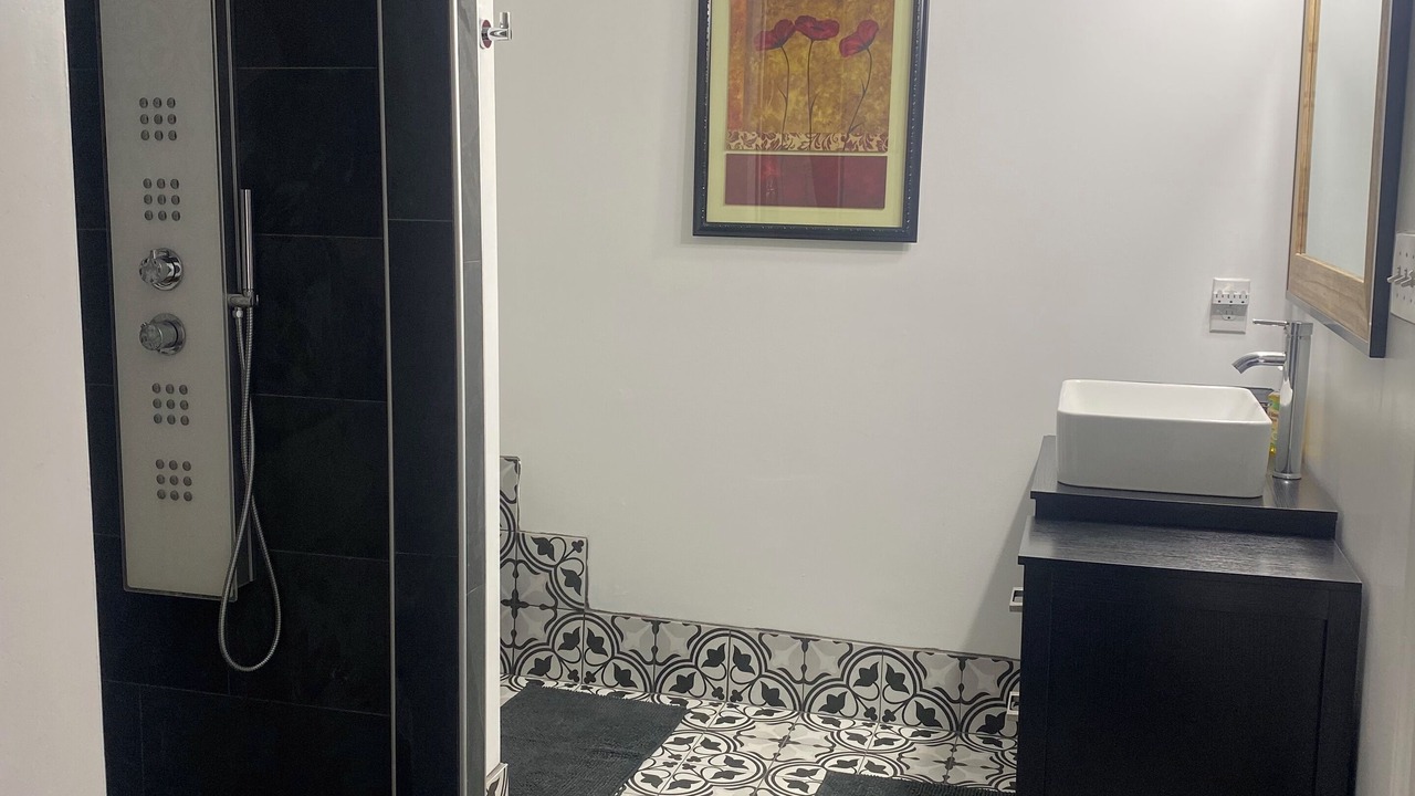 Photo of Bathroom in Pembroke