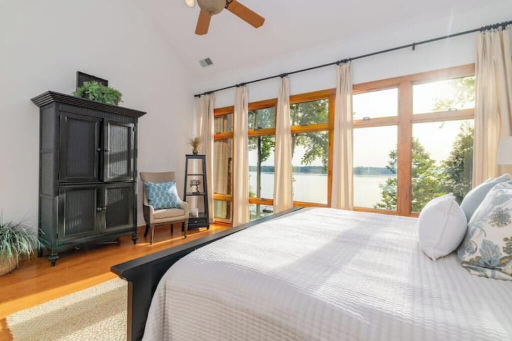 Photo of Bedroom in Henrico