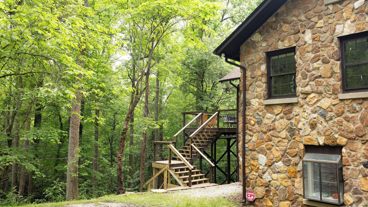 Photo of Outdoor in Hendersonville