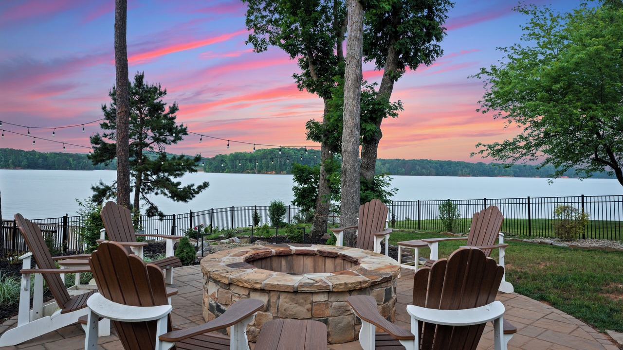 Photo of Outdoor in Sherrills Ford