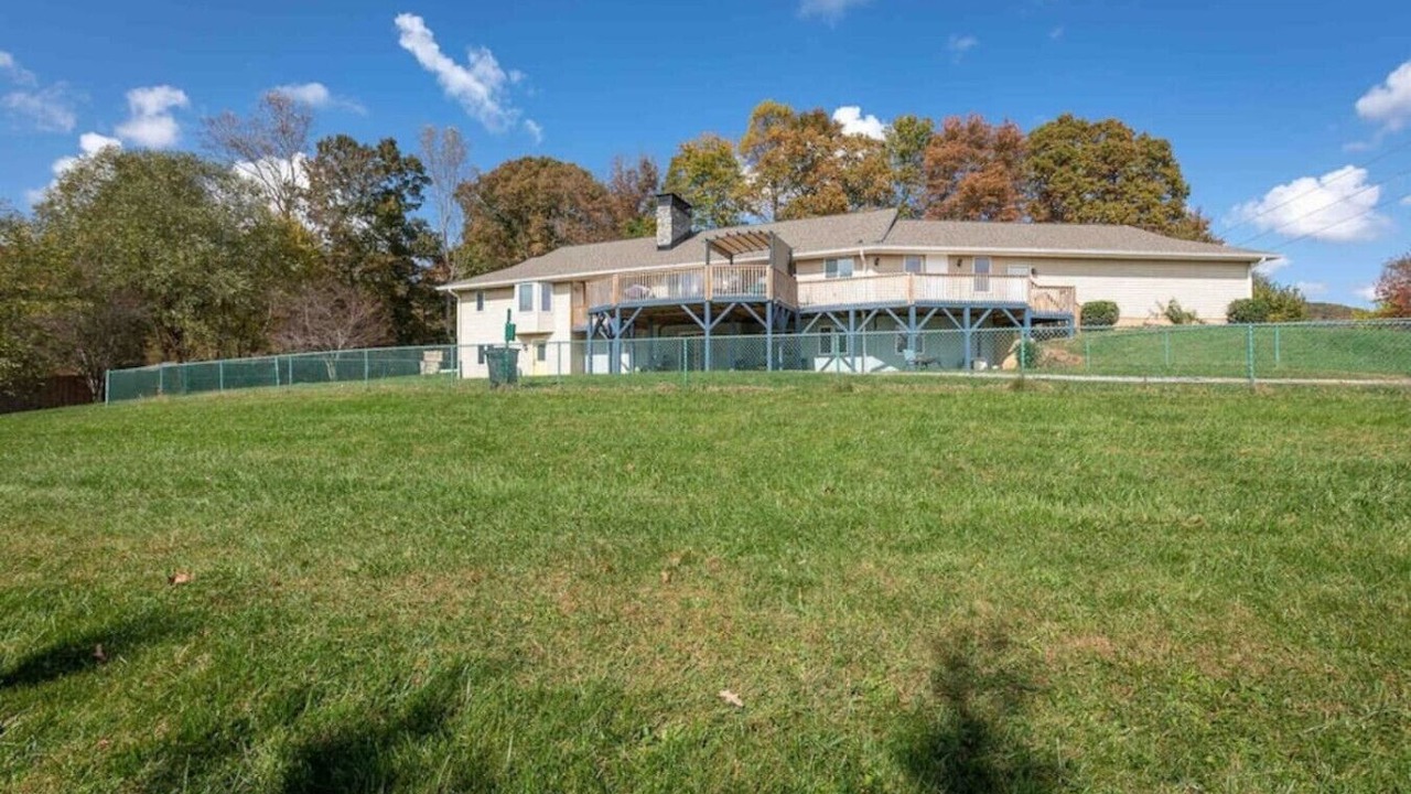 Photo of Outdoor in Candler
