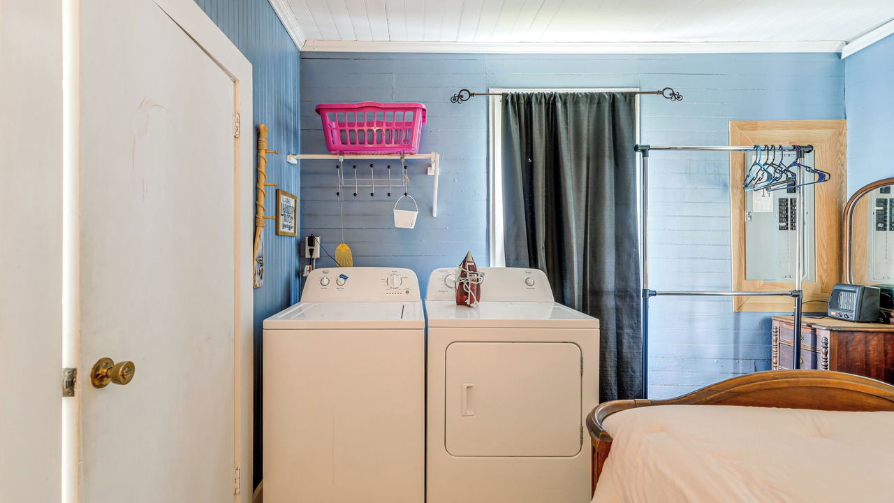 Photo of Bedroom in Marshallberg