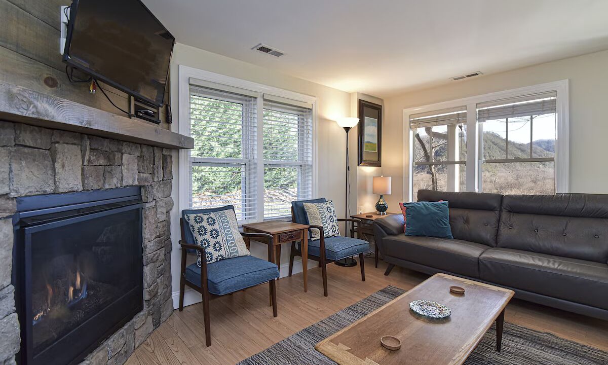 Photo of Livingroom in Hot Springs