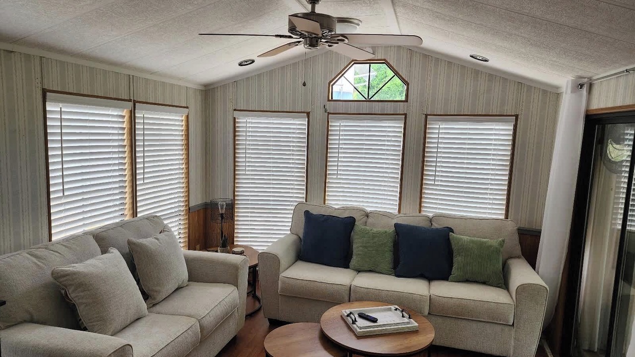 Photo of Livingroom in New London
