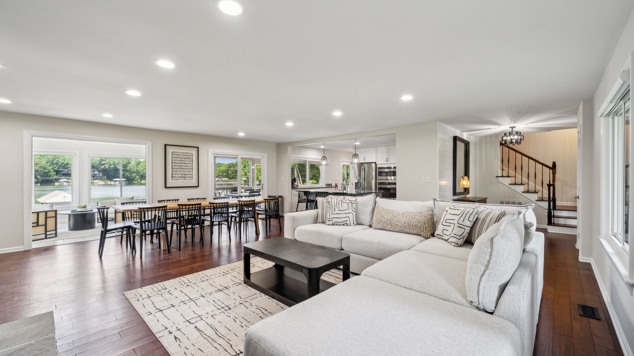 Photo of Livingroom in Westport