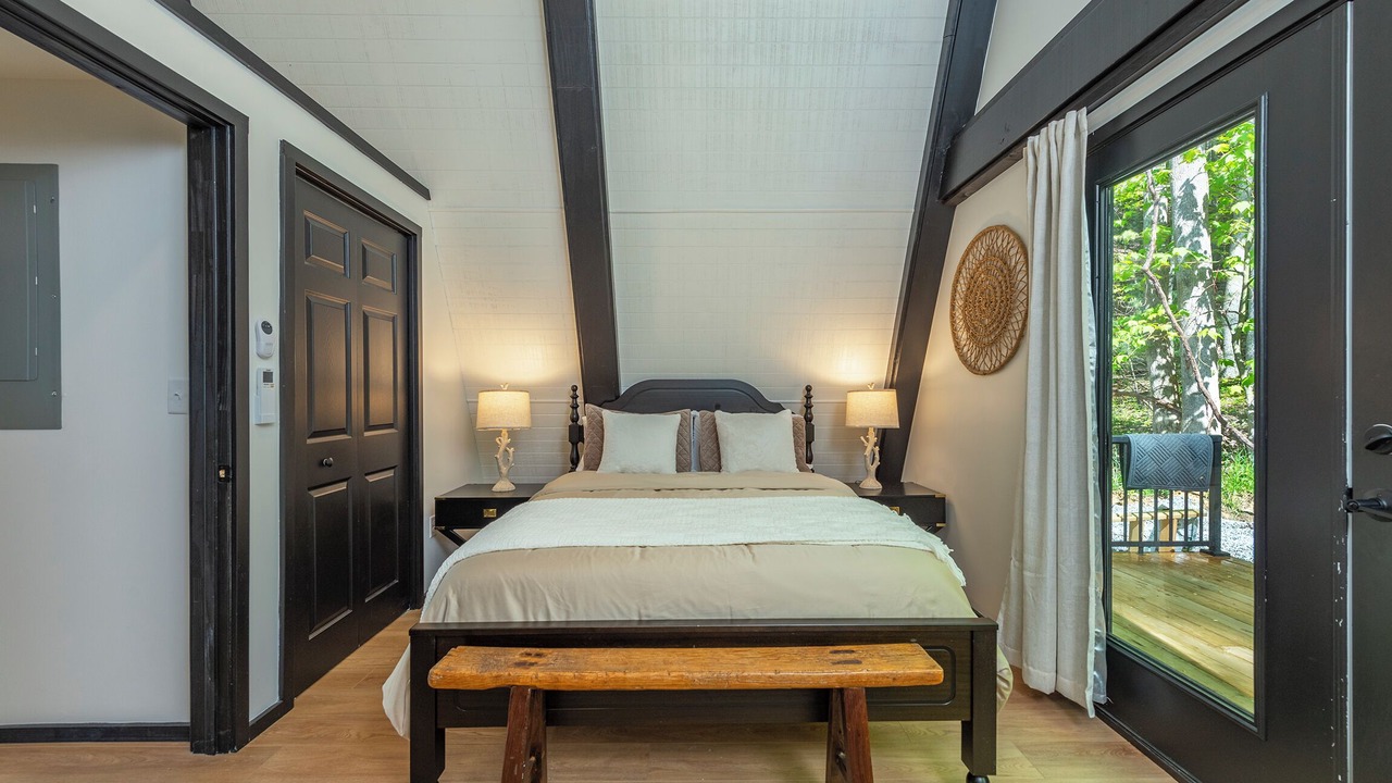 Photo of Bedroom in Marshall