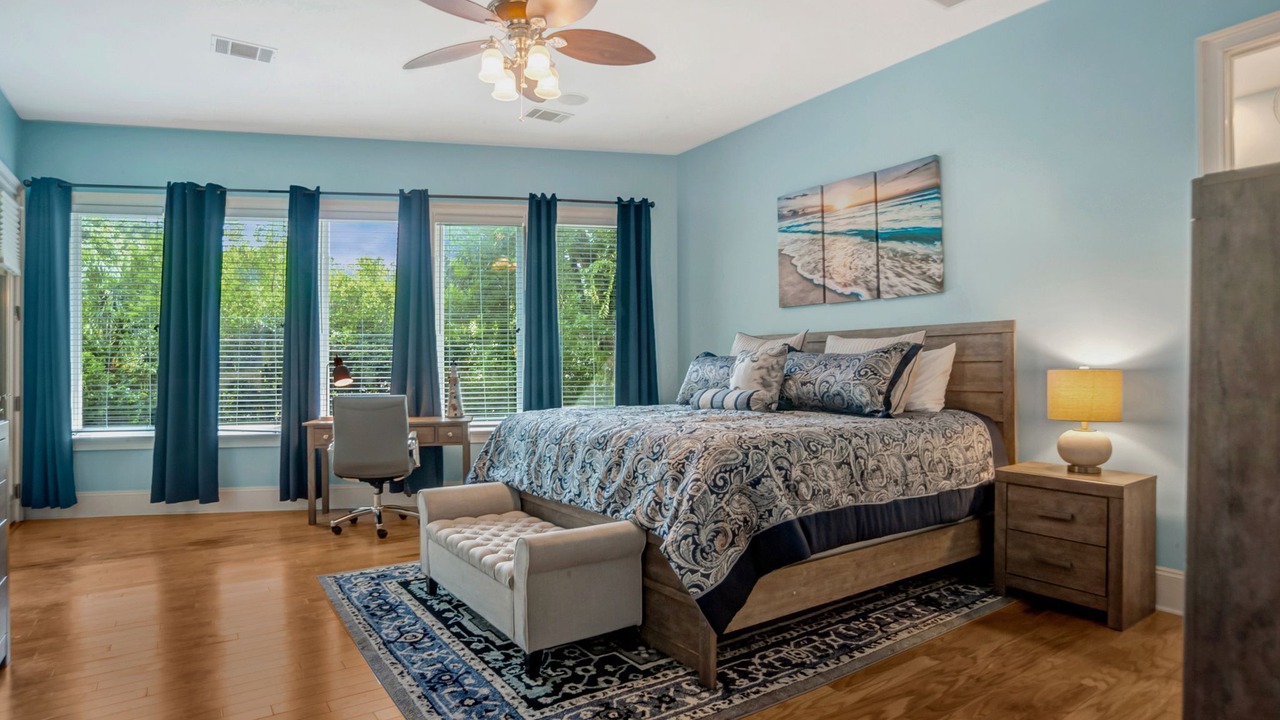 Photo of Bedroom in Lawton Woods