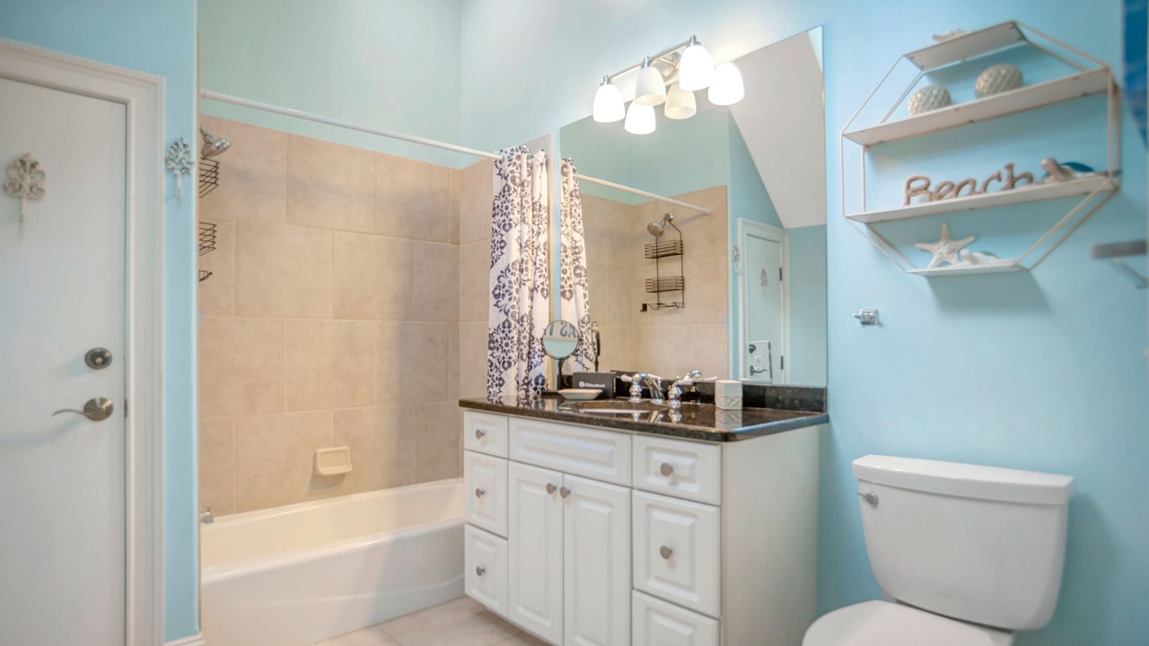 Photo of Bathroom in Lawton Woods