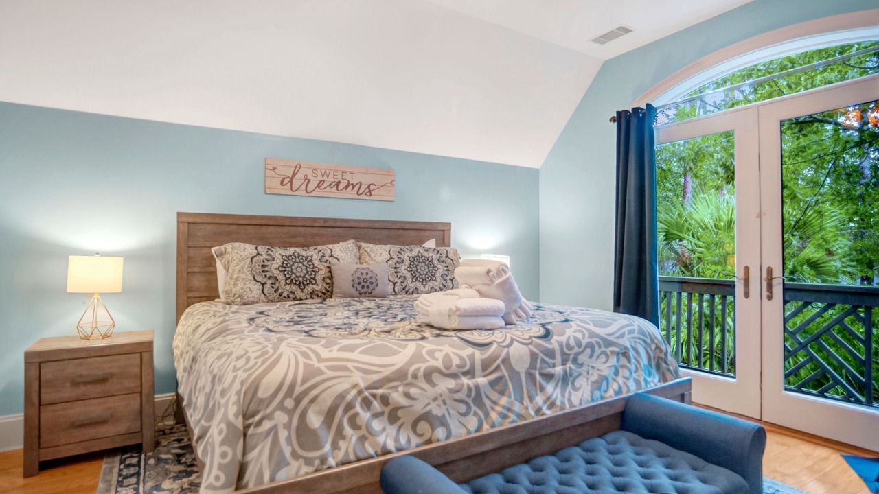Photo of Bedroom in Lawton Woods