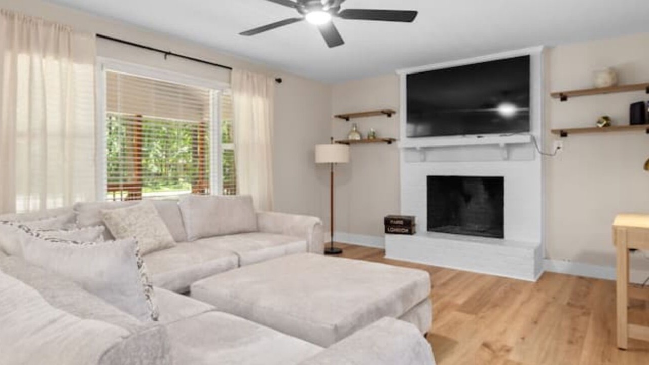 Photo of Livingroom in Wake Forest