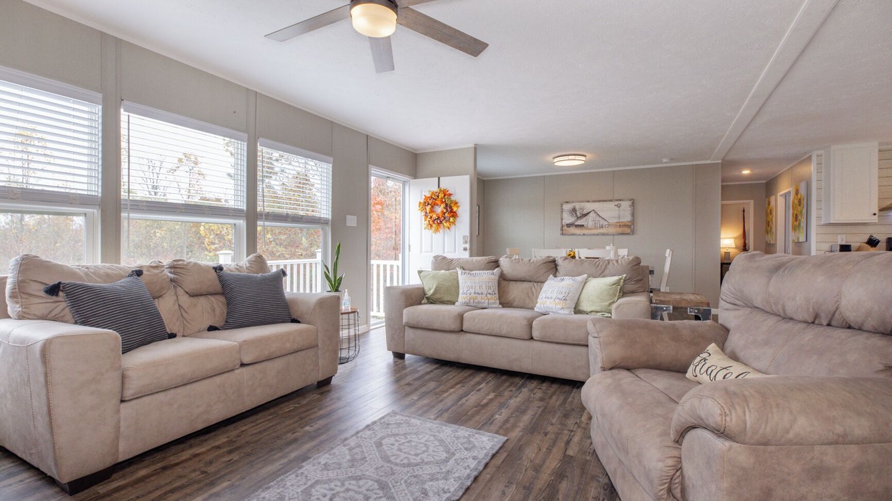Photo of Livingroom in Wilkesboro